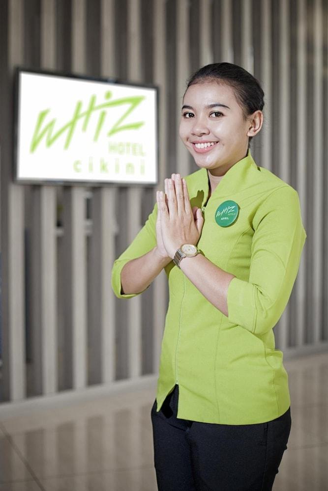 Whiz Hotel Cikini Jakarta Eksteriør bilde