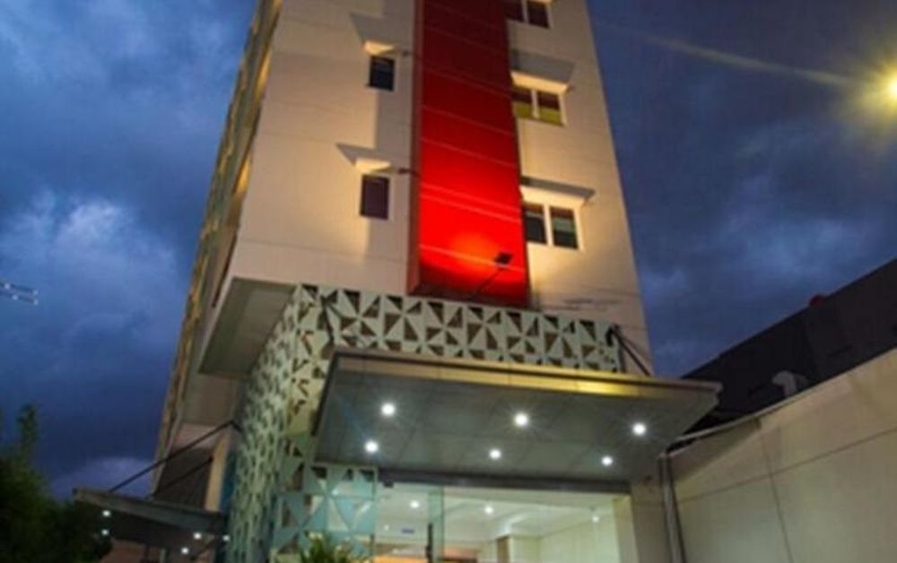 Whiz Hotel Cikini Jakarta Eksteriør bilde